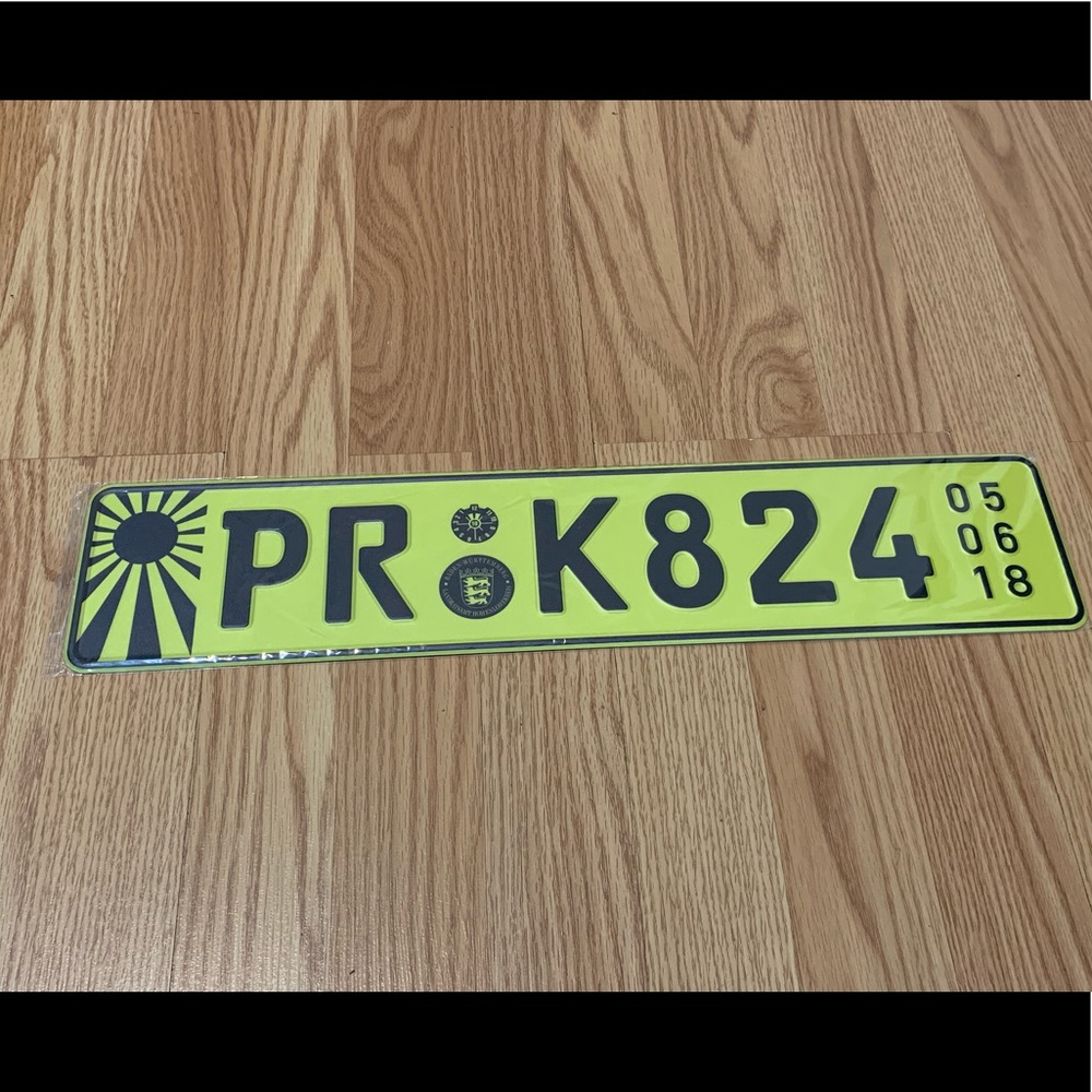 Tablilla para autos or Plates